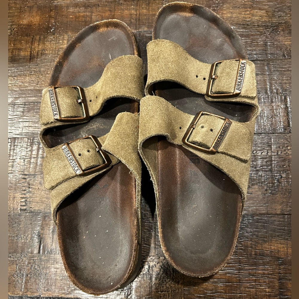 Birkenstock Tan Suede Buckle Sandals